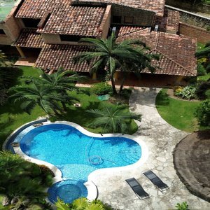 Casa en venta en Guataparo Country Club